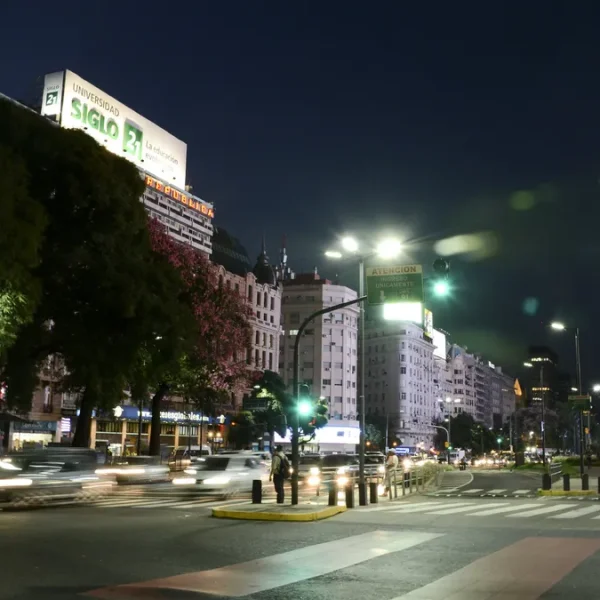 buenos-aires-city-nocturno1